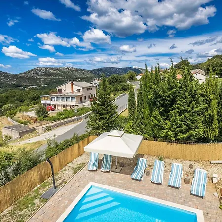 Nice Home In Bribir With Wifi *